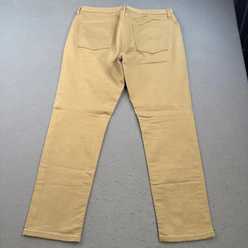 Banana Republic product pair
